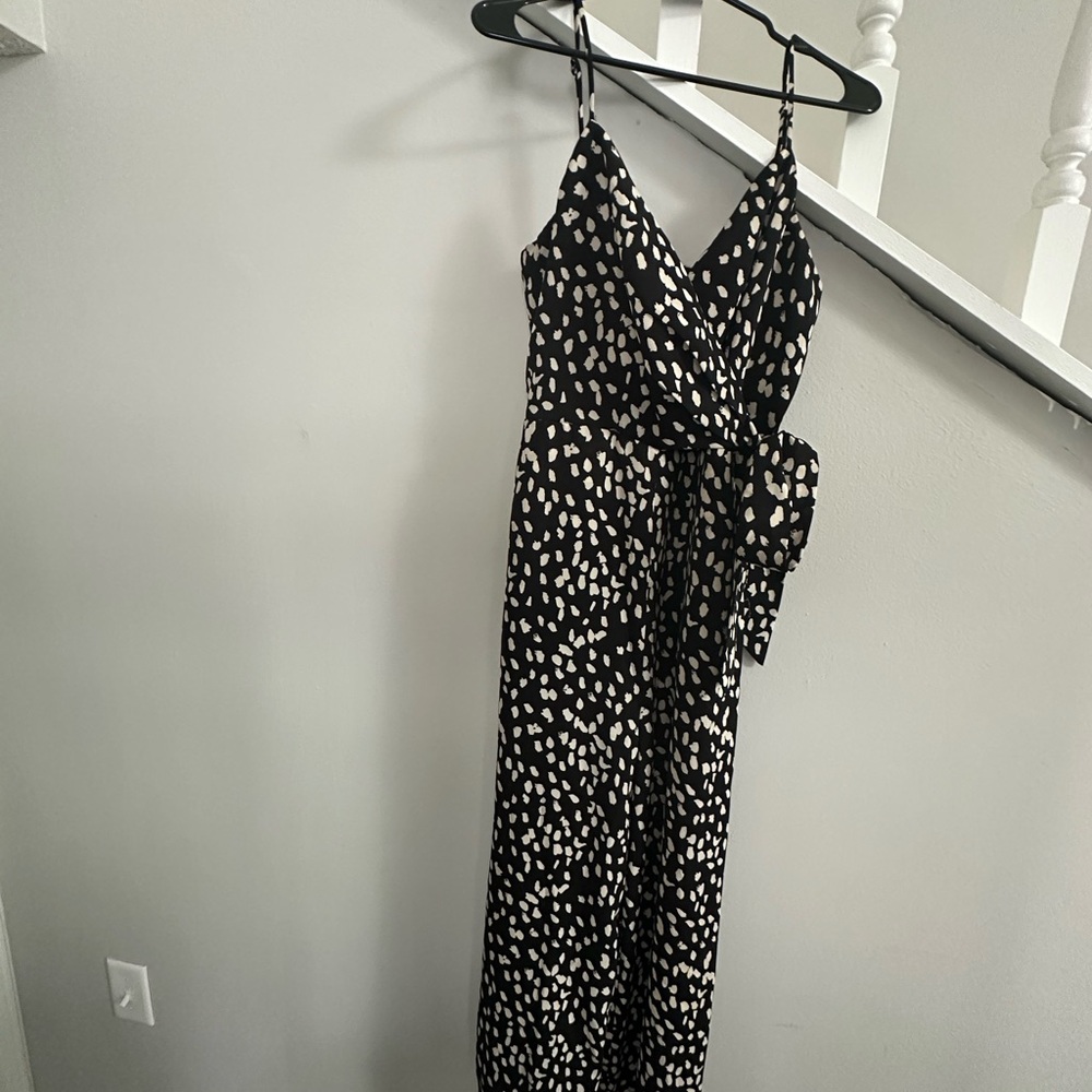 Essue Monochrome Patterned Jumpsuit